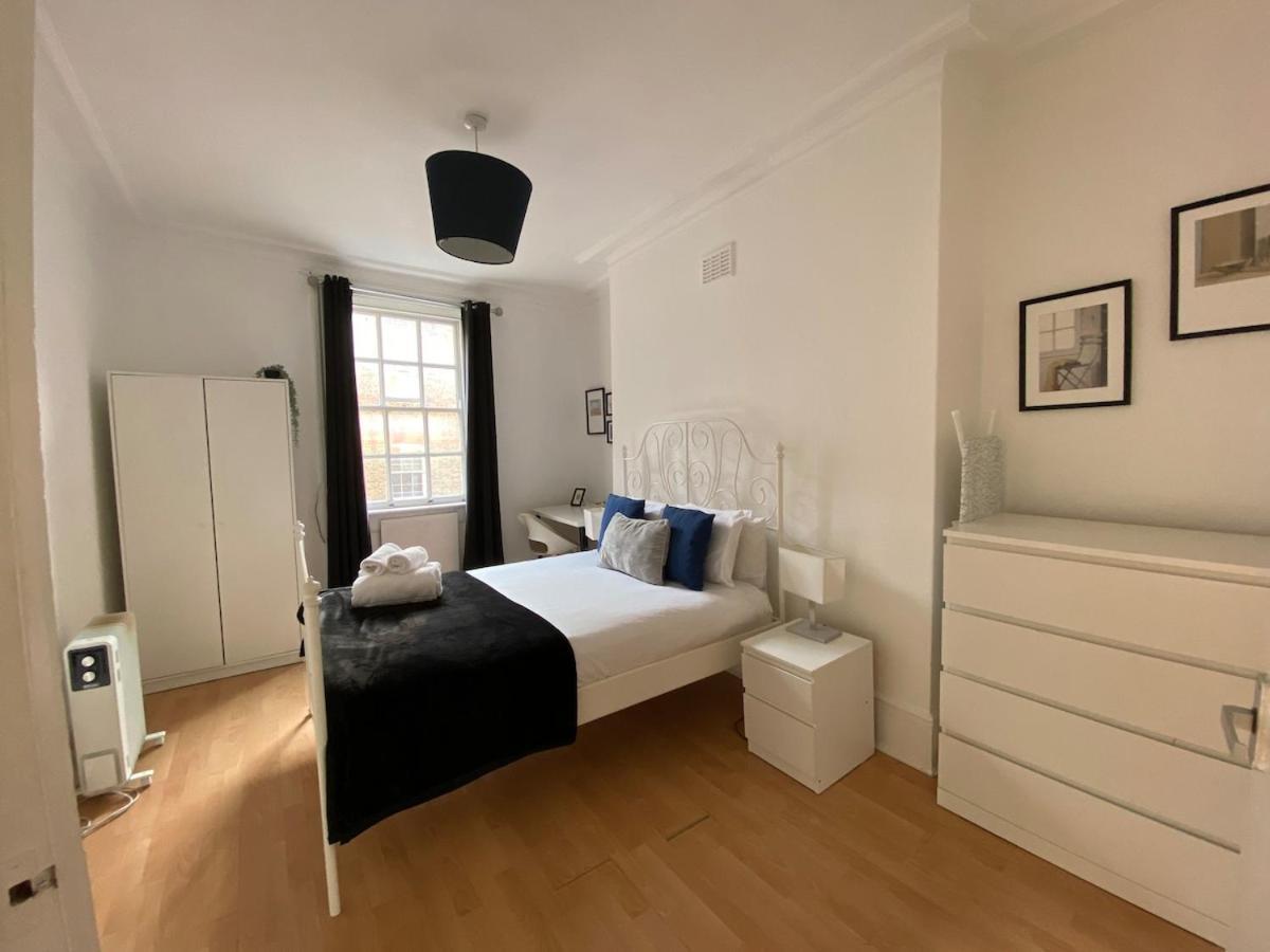 Lovely 2 Bed Flat In Soho! London Luaran gambar